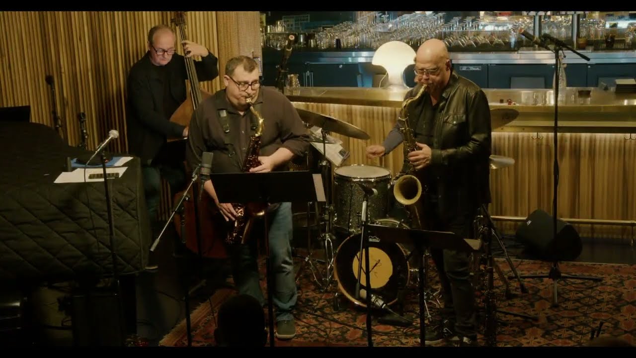 Jeff Ellwood Quartet 