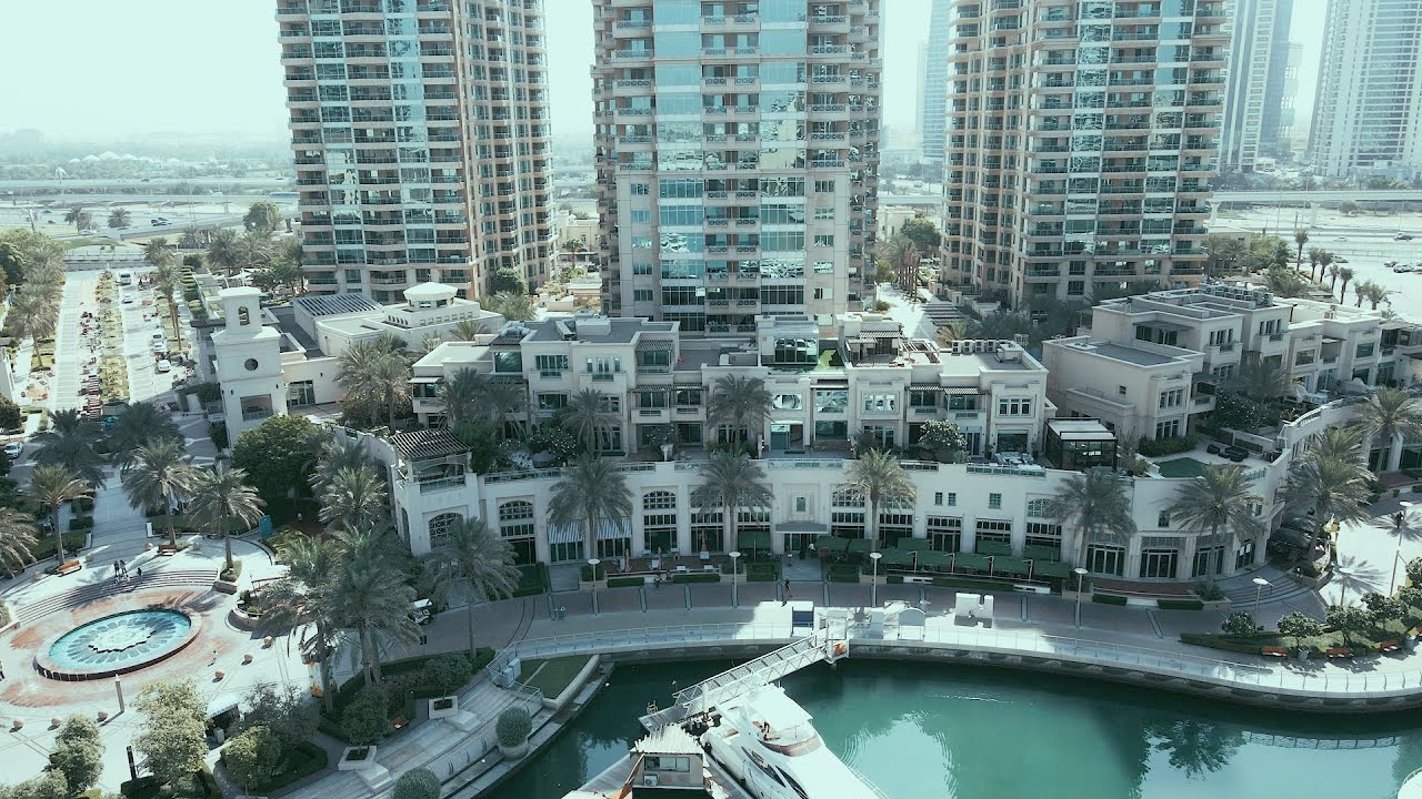 Fully upgraded and renovated, 4-bed villa located in Dubai Marina.