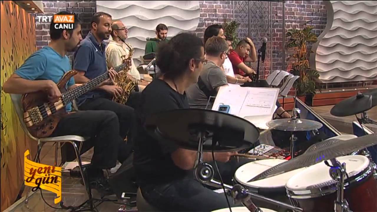 Oğuz Aksaç - Kekliğimi Vurdular - Yeni Gün - TRT Avaz