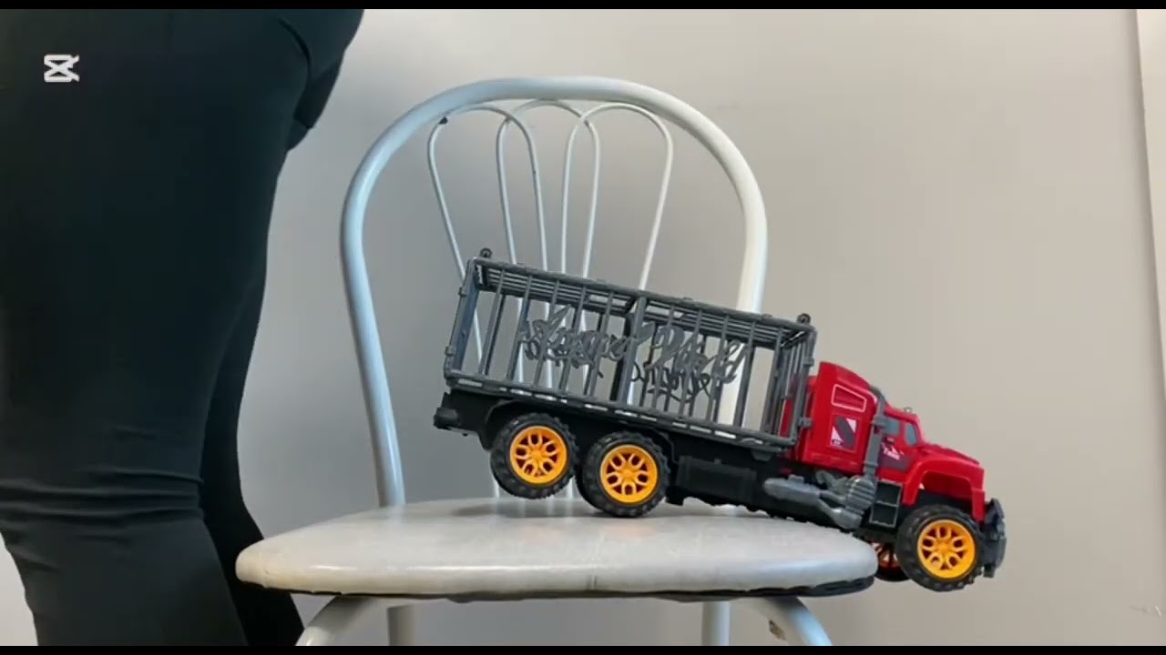 Giantess buttcrush car | Buttdrops | squashing objects
