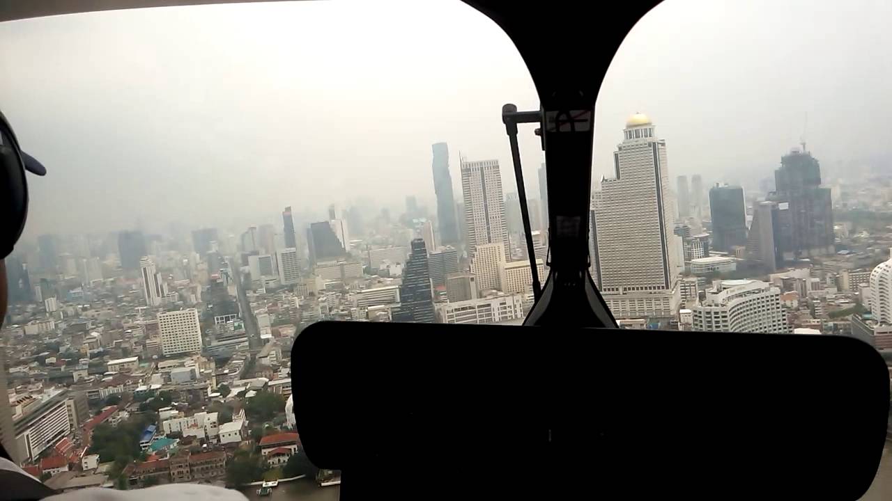 H145 ride above Bangkok. Landing at Peninsula Hôtel.