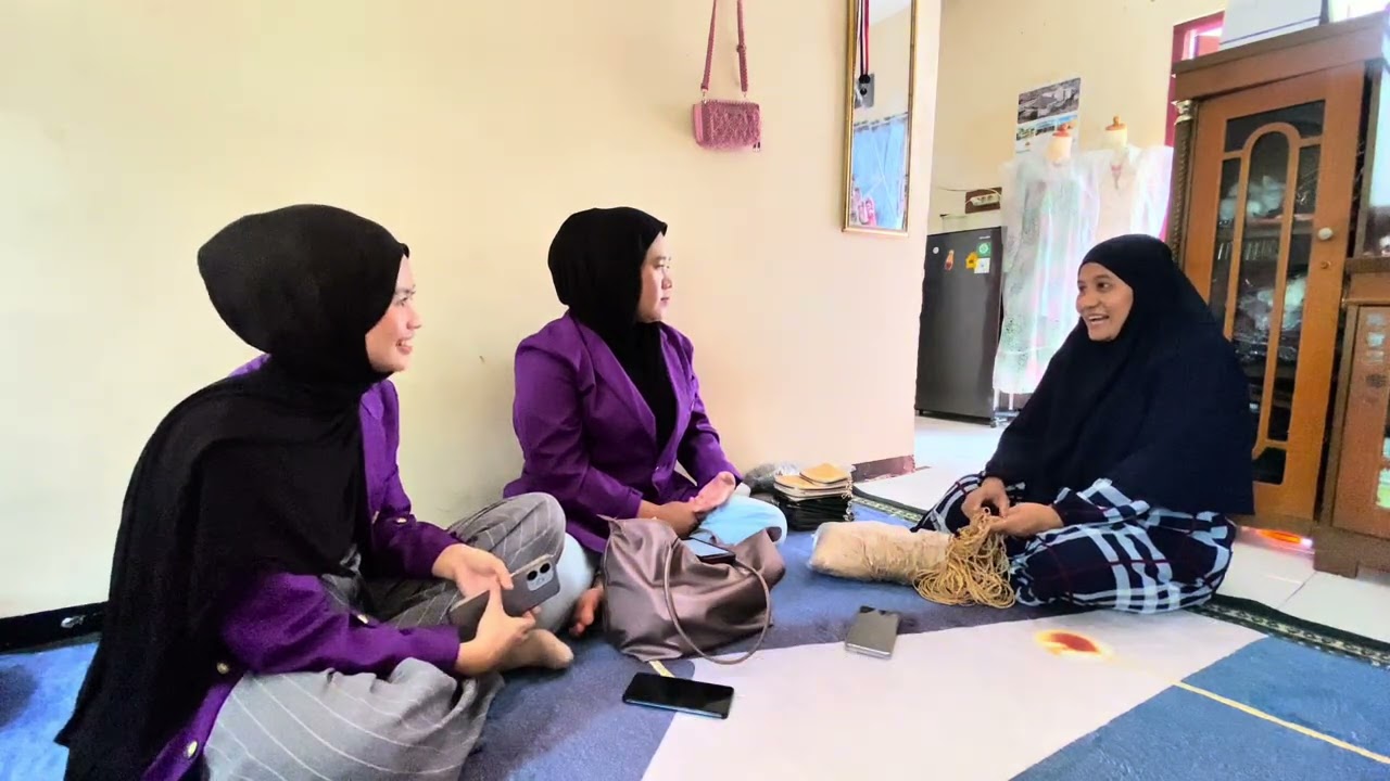 Project Base Learning pada UMKM Amalia Collection di Desa Karang Asem Barat, Kab Citeureup