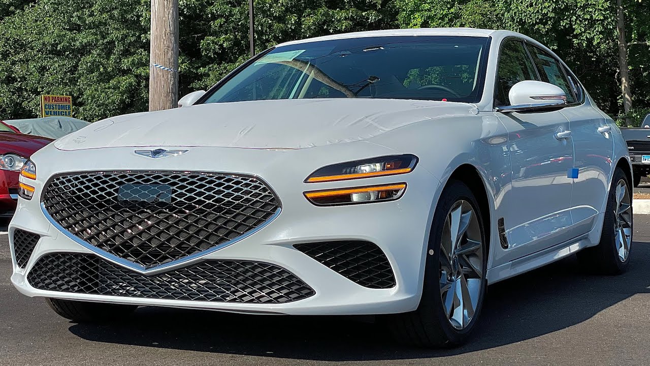 2022 Genesis G70 2.0T Base (No Packages) - Detailed Review