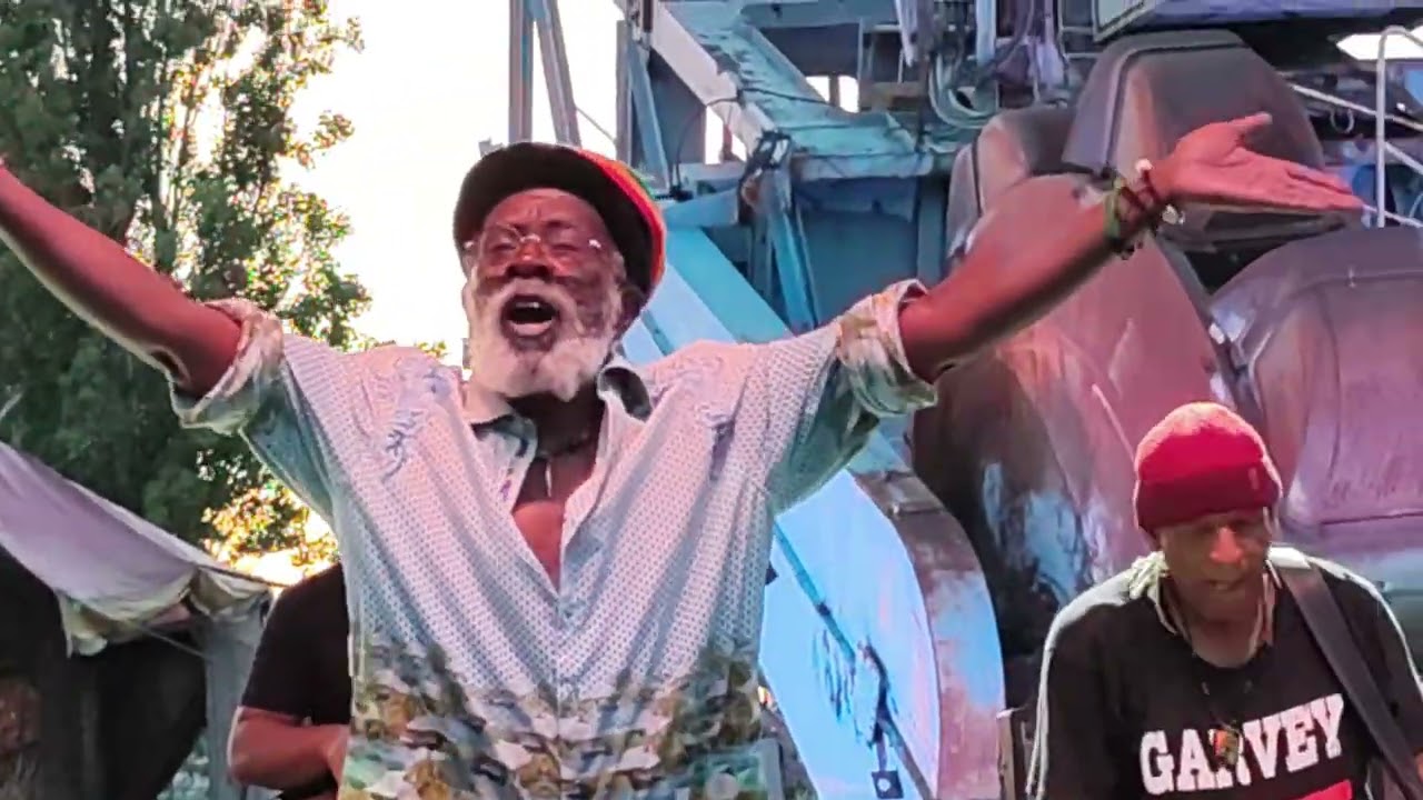 Burning Spear   Live Le Kilowatt   Vitry Sur Seine    04--07-- 2025
