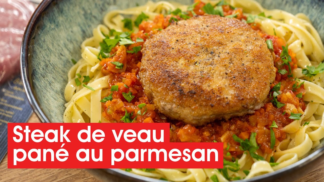 Recette | Steak de veau pané au parmesan, sauce tomate et tagliatelles
