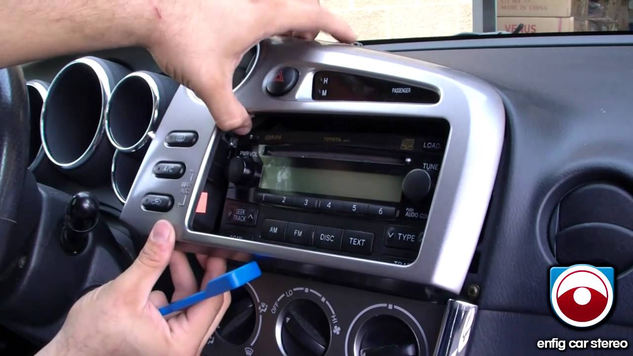 Radio Removal Toyota Matrix 2005 -2008