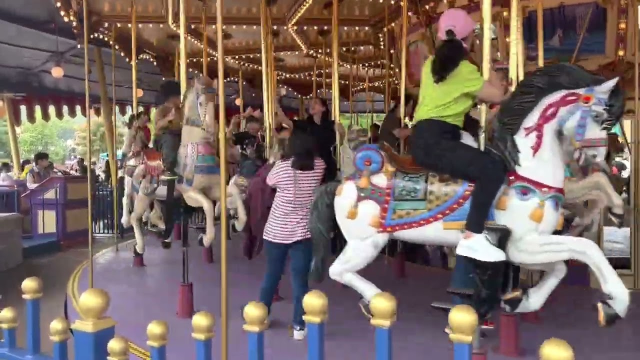 Cinderella Carousel - Hong Kong 🇭🇰 Disneyland 2023 香港迪士尼樂園