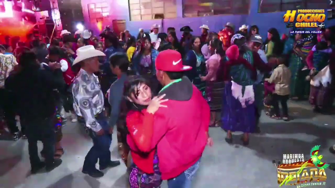 CHALO Y SU INDIANA MAMACITA CASERÍO SANTA ISABEL TAJUMULCO