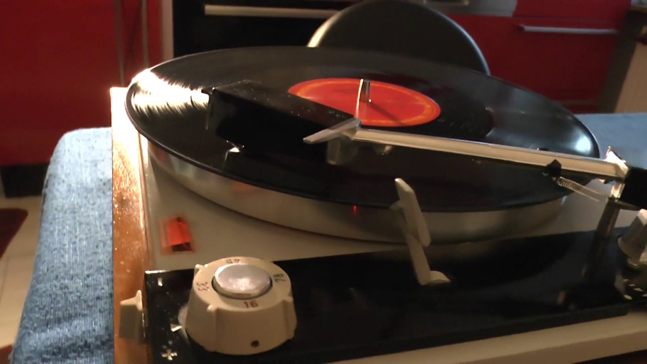 VINYL HQ, Daft Punk get lucky - 1964 PE33 Studio broadcast turntable w.1963 RIM germanium phonostage