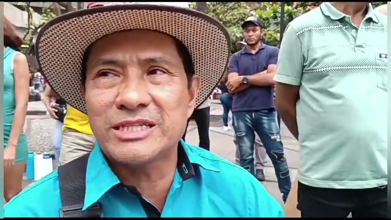 LOS MEJORES MUSICOS DEL PARQUE BERRIO  CON SUS MEJORES CANCIONES