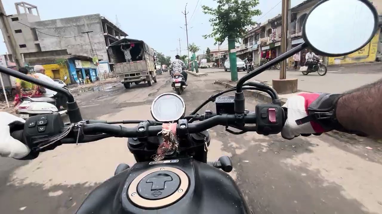 Surendranagar roads after rain | starting my bike after 7 days 