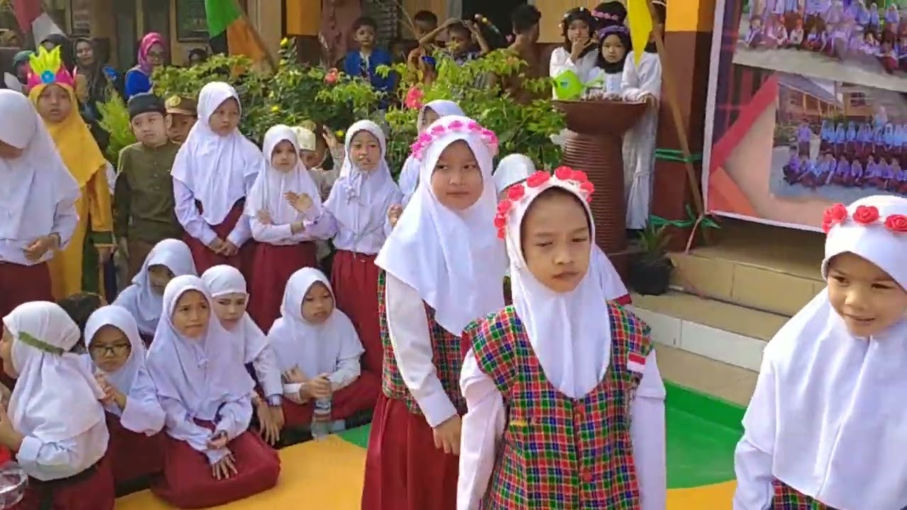 PENAMPILAN MINAT DAN BAKAT SDN 022 SUNGAI KUNJANG