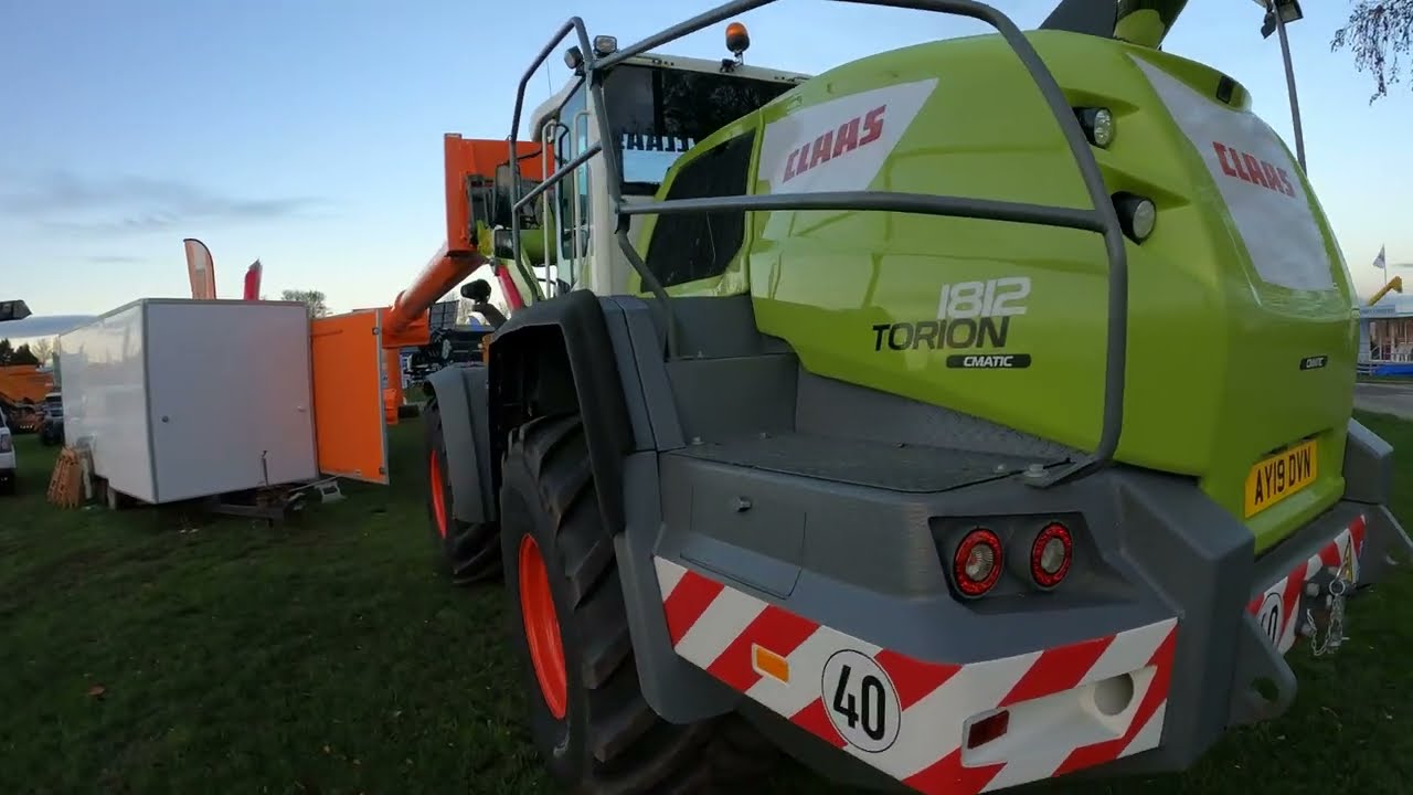 2019 Claas Torion 1820 CMatic 7.0 Litre 4-Cyl Diesel Wheel Loader (188 HP) with Ceres Barn-Stormer