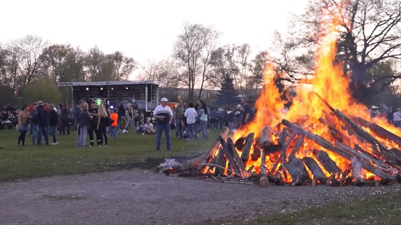 Maifeuer 2016 in Bad Salzungen | Feuerwehr Bad Salzungen Stadtmitte