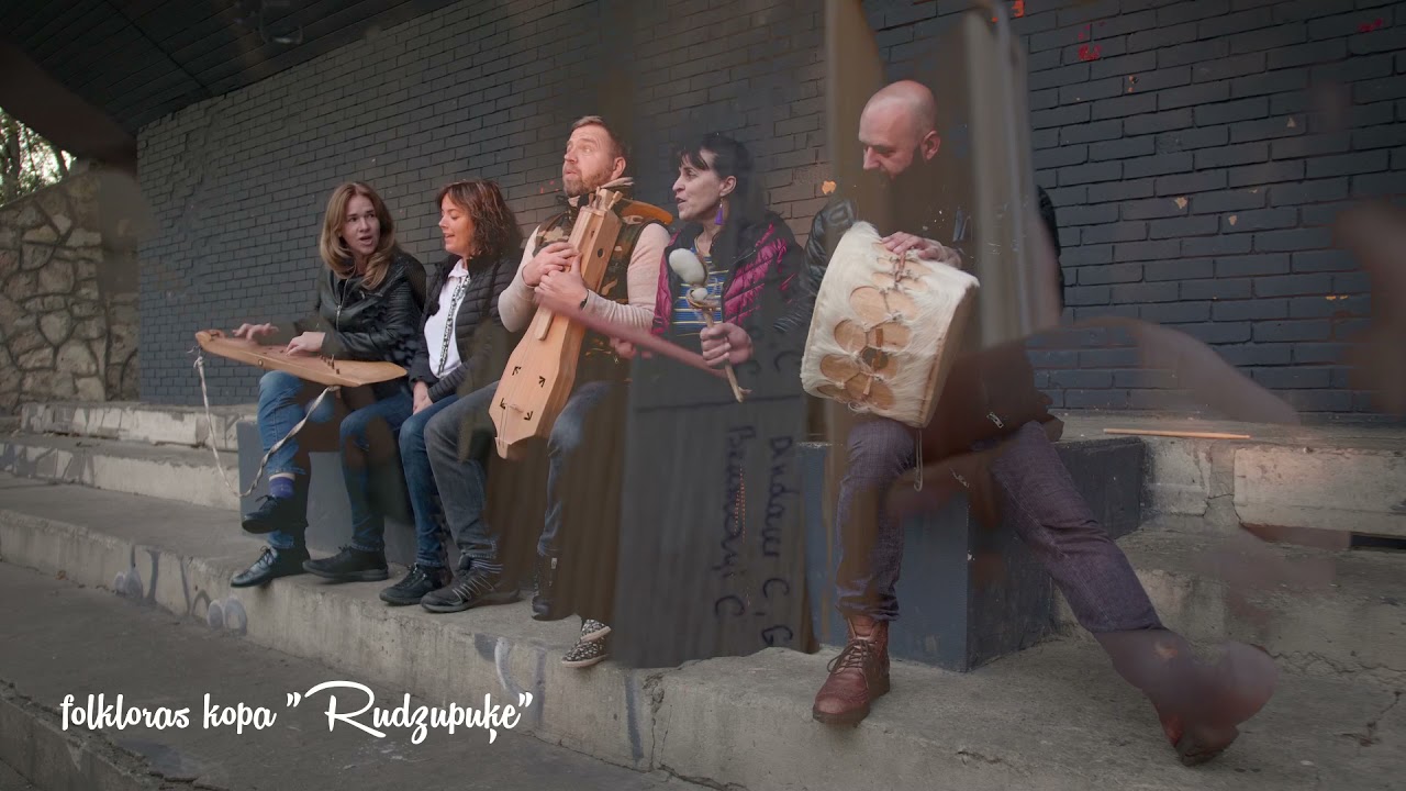 Folkloras kopa "RUDZUPUĶE".