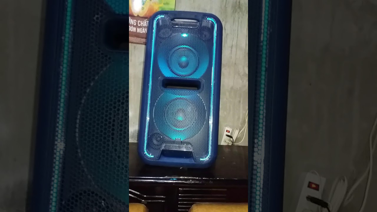 Lip*45/Tet thử SONY Xb7 với âm thanh siêu bass nhé cả nhà mình.. hi.hi.