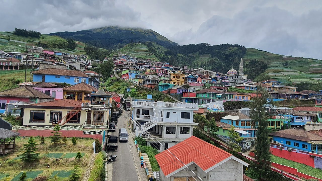 Bintang Homestay | Villa di Nepal Van Java Magelang | Penginapan Sukomakmur Murah Bersih