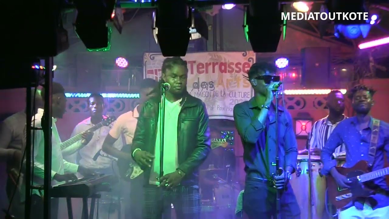 Dousla, MWEN JWENN Fanm, Live 06/29/2024 Terrasse des Arts