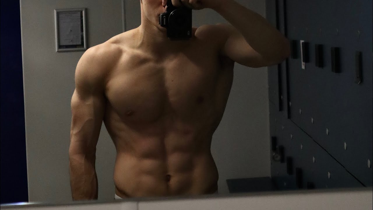 I built this body only using 4 exercises. No nonsense.