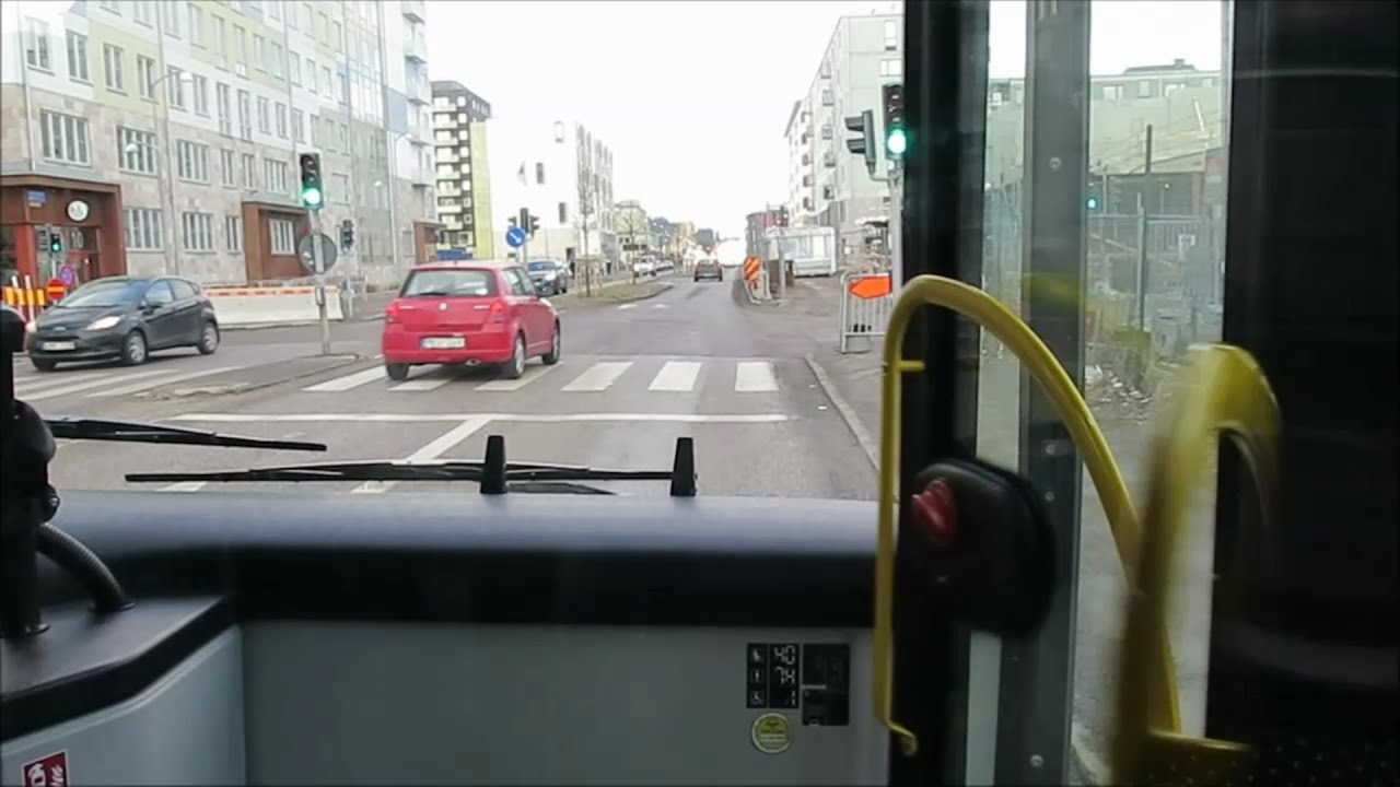 Buss 35 Hjalmar Brantingsplatsen - Säve station 2016