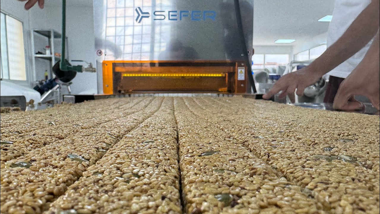 krokan üretim hattı - sweet bar cutting machine - خط إنتاج كروكانت - آلة تقطيع ألواح الحلوى