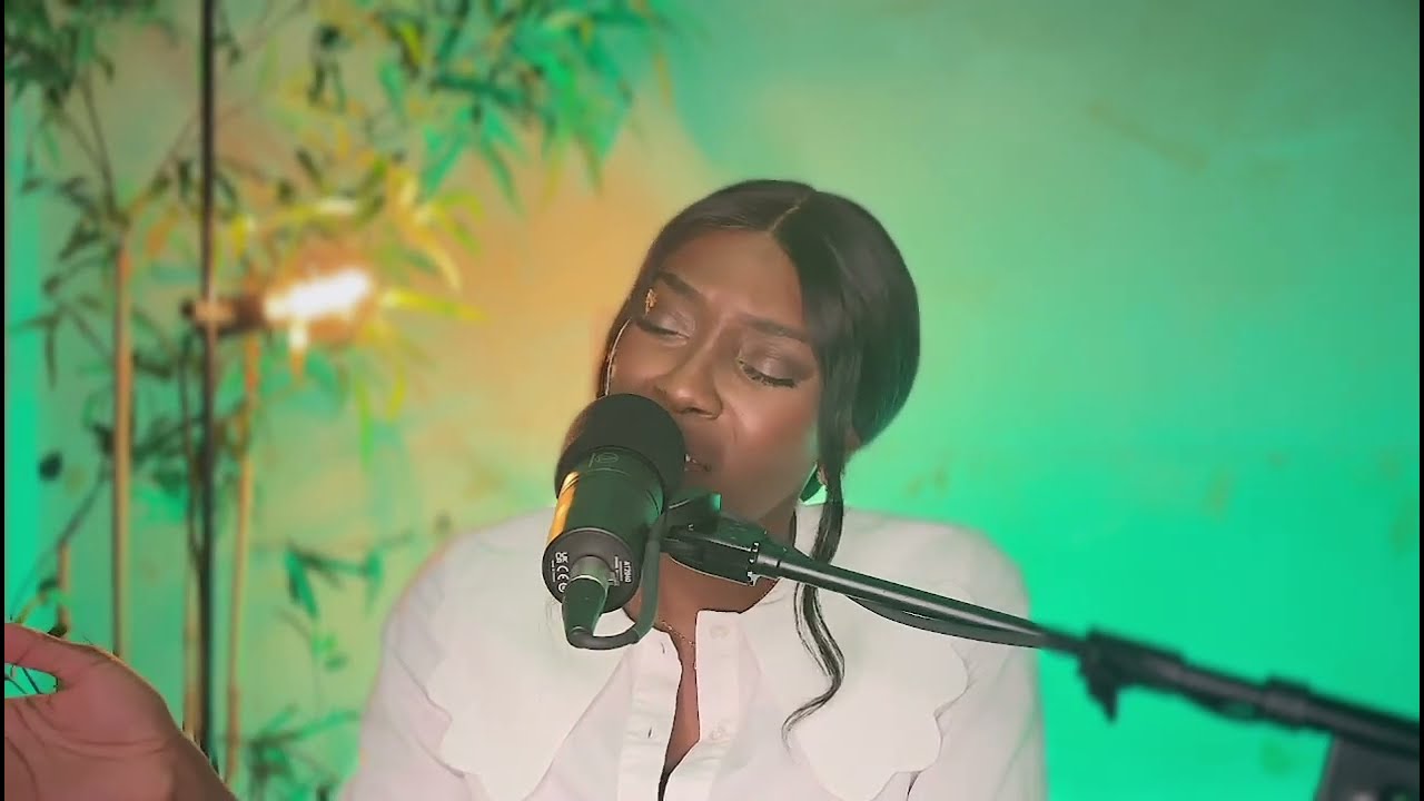 You are Here (Holy Ghost I am so glad) Spontaneous Worship / prayer.