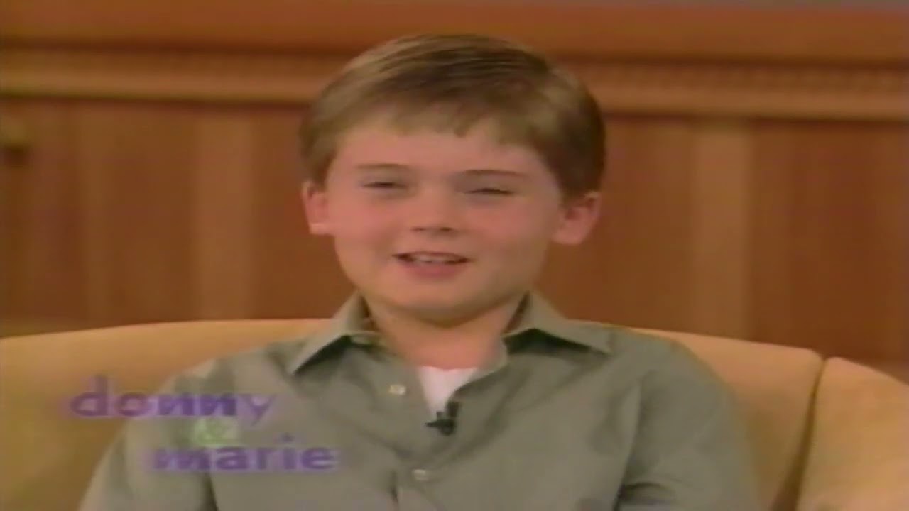 Jake Lloyd on Donny and Marie promoting Star Wars: Episode I - The Phantom Menace (May 25th, 1999)