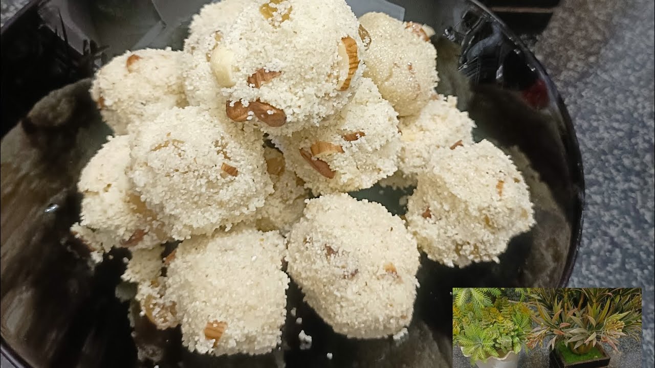 Suji se banne wale suji laddu easy laddu#viral laddu#cooking#viralrecipes#cooking ideas#sweets#laddu