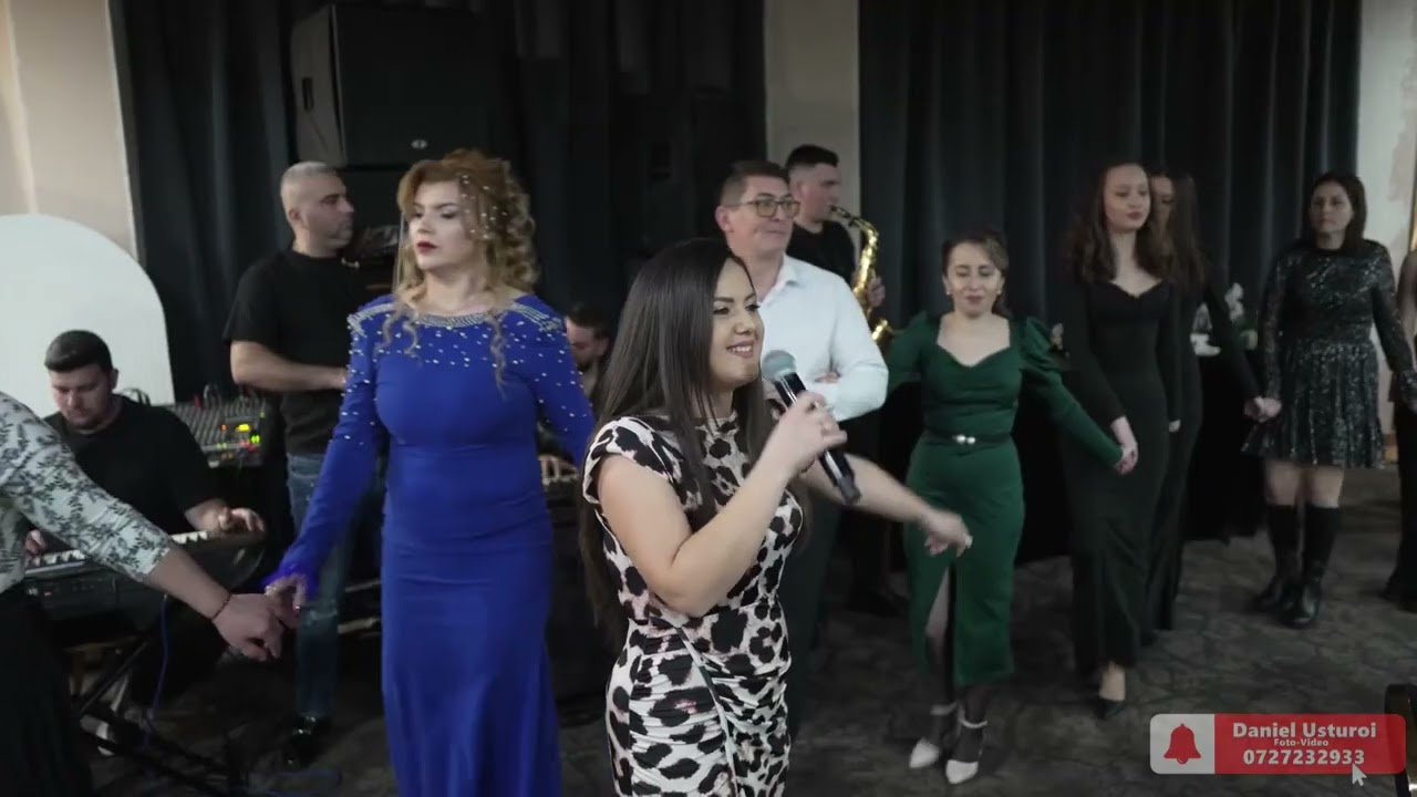 ROXANA NEFIRU & FORMATIA  TINERET GORJ (Colaj)