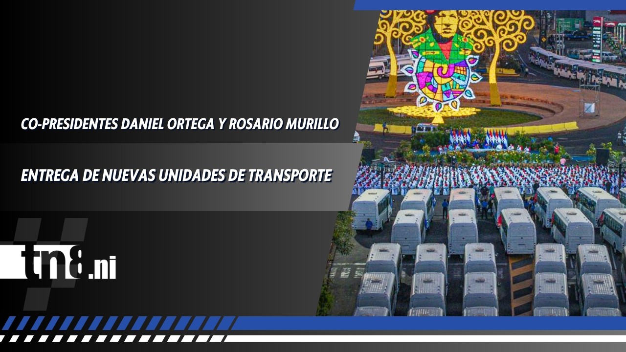 CoPresidentes de Nicaragua en acto oficial de entrega buses a transportistas
