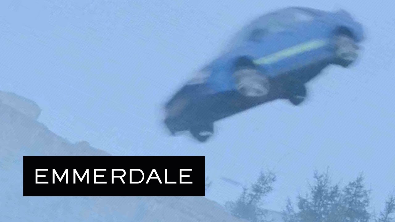Emmerdale - Aaron And Robert Crash Into A Lake