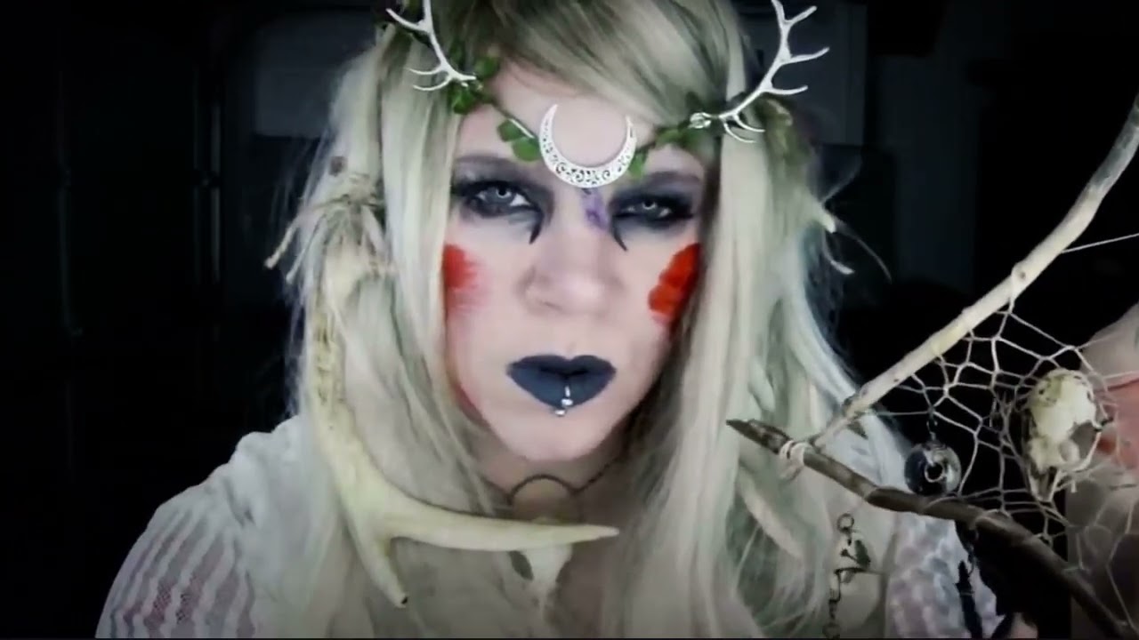 ASMR Horror Story: The Witch | CrinkleLuvin Archive