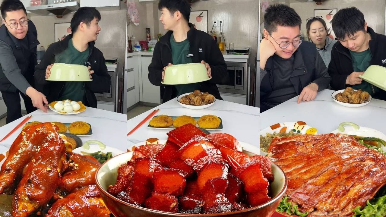 The older brother snatched the younger brother's eggs, but missed out on the roast chicken!
