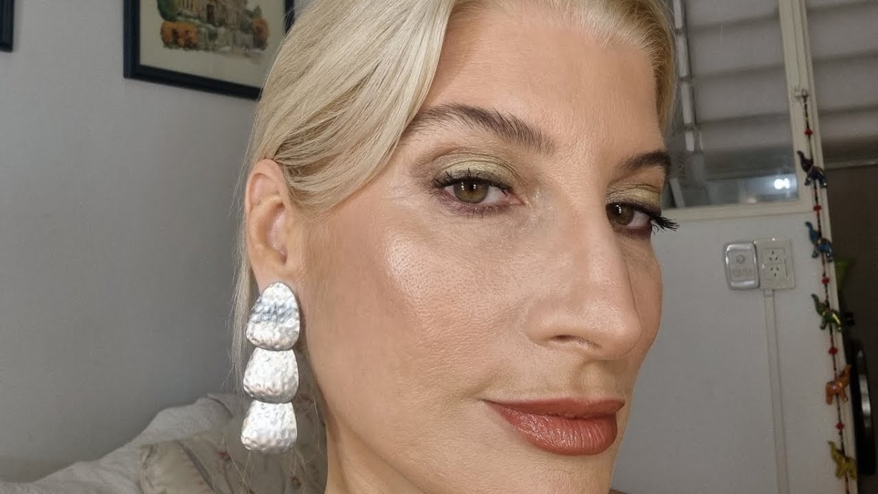 MAKEUP NAVIDEÑO CON PRODUCTOS LOW COST