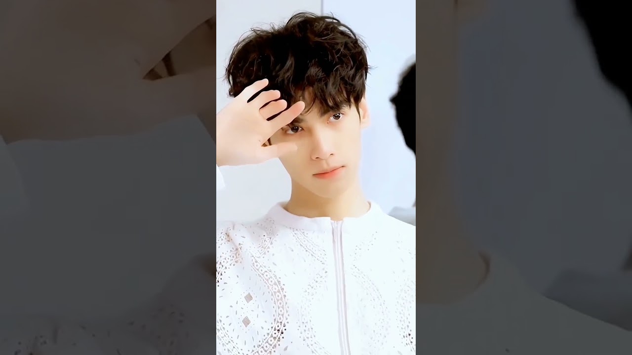 #ЛоЮньСи в белом ❤❤❤  #LoYunxi #LeoLuo #罗云熙 #Lo #Yunxi #yunxiluo