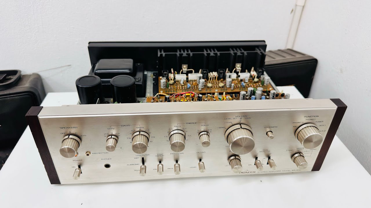 Pioneer sa 810 dòng cổ chạy 4 sắt 105w chất âm thuần cổ giá 3t8(05)lh 0869548538