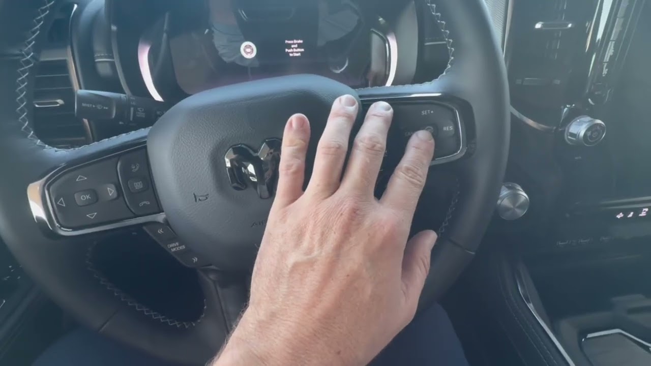 Этот Ram 1500 Limited 2025 года имеет характеристики, которых вы никогда раньше не видели 🔥