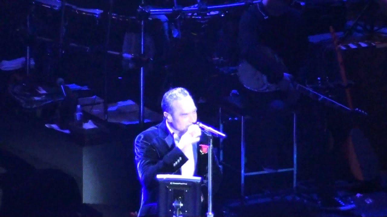 Notis Sfakianakis Live Iera Odo Πρόβατα 2011