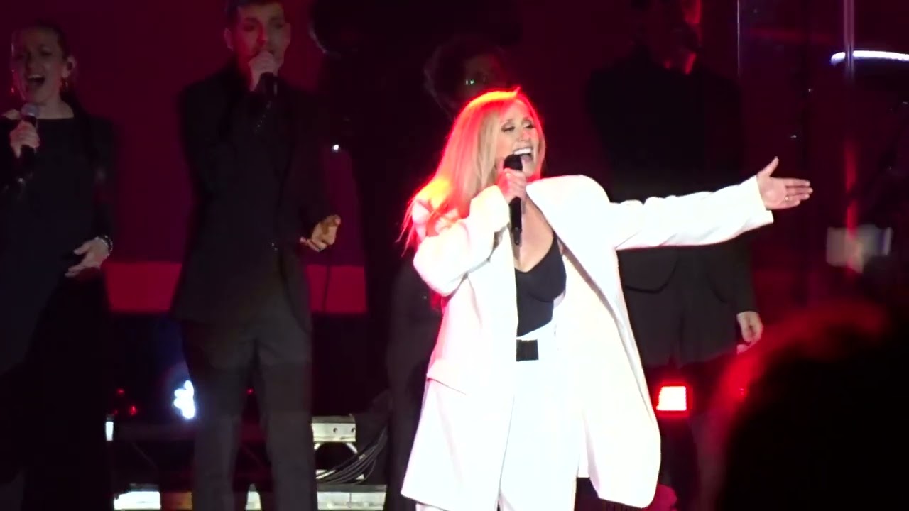 LARA FABIAN - JE T’AIME (Encore) - OVO Wembley Arena, LONDON - 3 June 2025