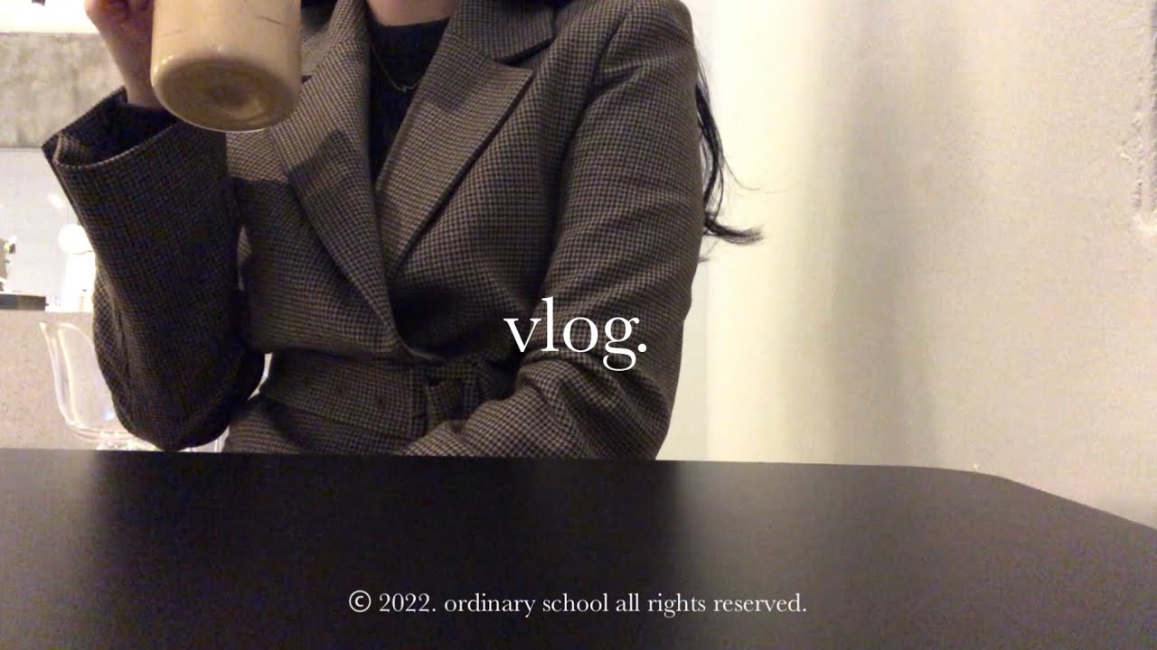 (eng) 서른 둘, 작은 일상의 노력이 모여 최종 합격까지. 방학 끝 브이로그. | 요시고 사진전. 에디션 덴마크. 그랑핸드. | (epil.) 성실하게 보낸 하루들.