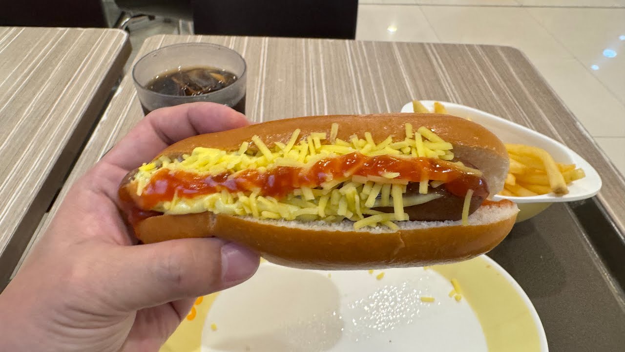 POV Eating Jolly Hotdog Meal at Jollibee 🇵🇭
