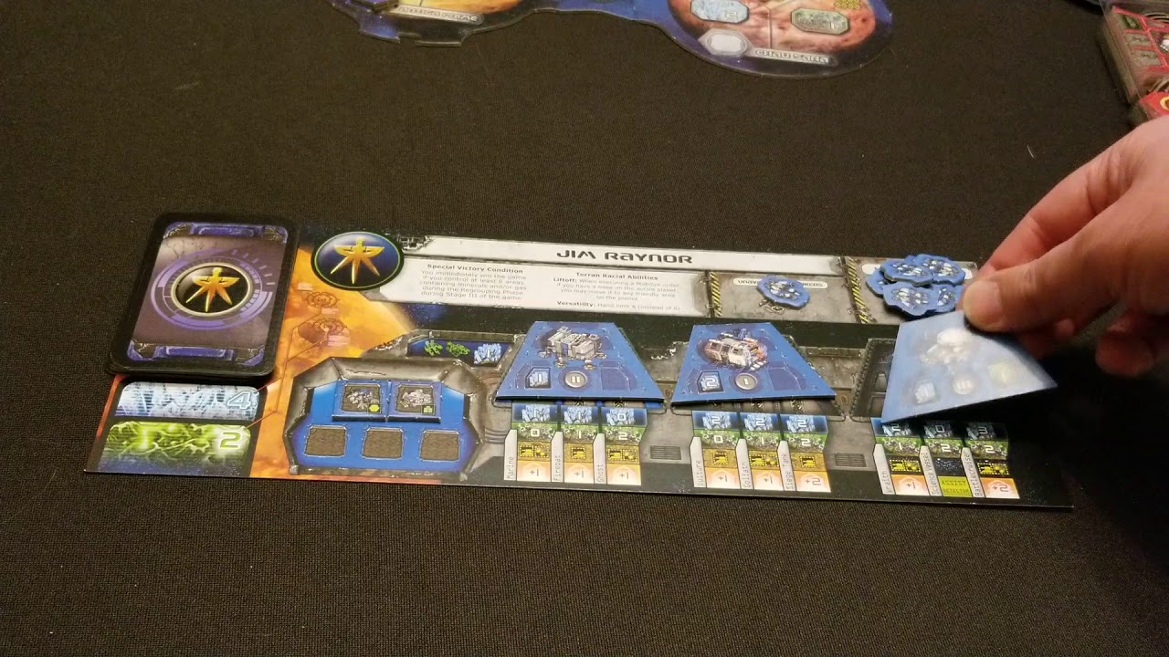 StarCraft the board game:  components overview