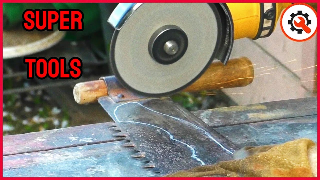 Turn your old two-handed saw into a super survival tool!
