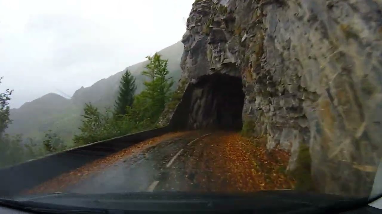 A soaking wet Col d'Aubisque and Col de Soulor