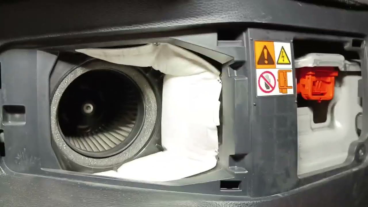 JAK SERWISOWAĆ FILTR BATERII HYBRYDOWEJ w Toyocie? | Dłuższe Życie Twojej Hybrydy!