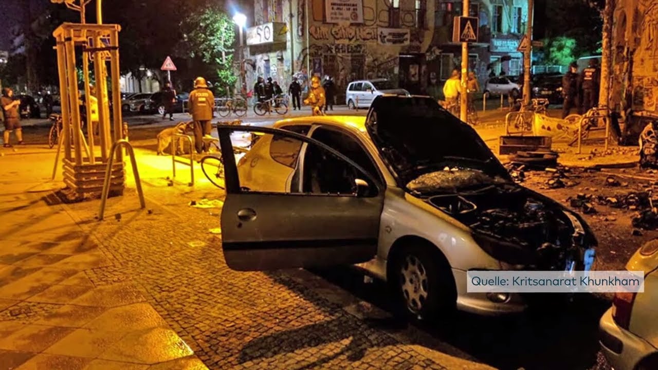 Wie aus dem Nichts: Heftige Randale in der Rigaer Stra&szlig;e in Berlin