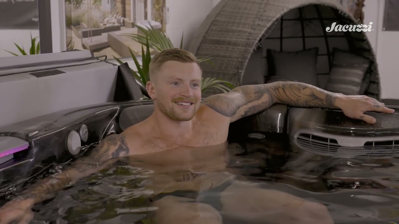 Learn about SmartTub®, with Adam Peaty