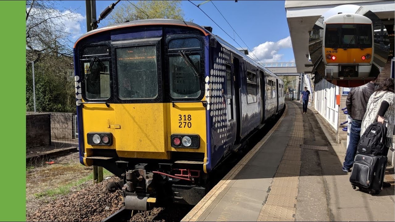 Trains at Hyndland