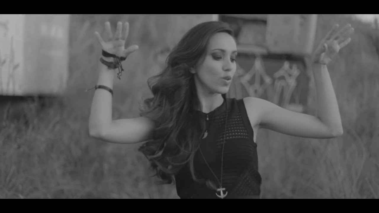 Gabbi Andrade - Preciso (Clipe oficial / MV)