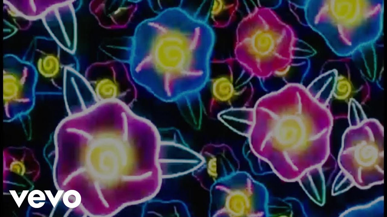 Ghostnaps - dance w/ u (Official Music Video)